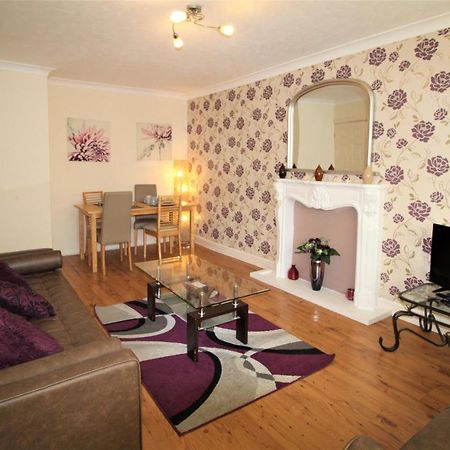 Doncaster - Boswell - Large Balcony Apartment - 2 Double Beds - 2 Bedrooms - Close To Town & Racecourse - Off Street Parking 2 Cars - Fast Wifi Bagian luar foto