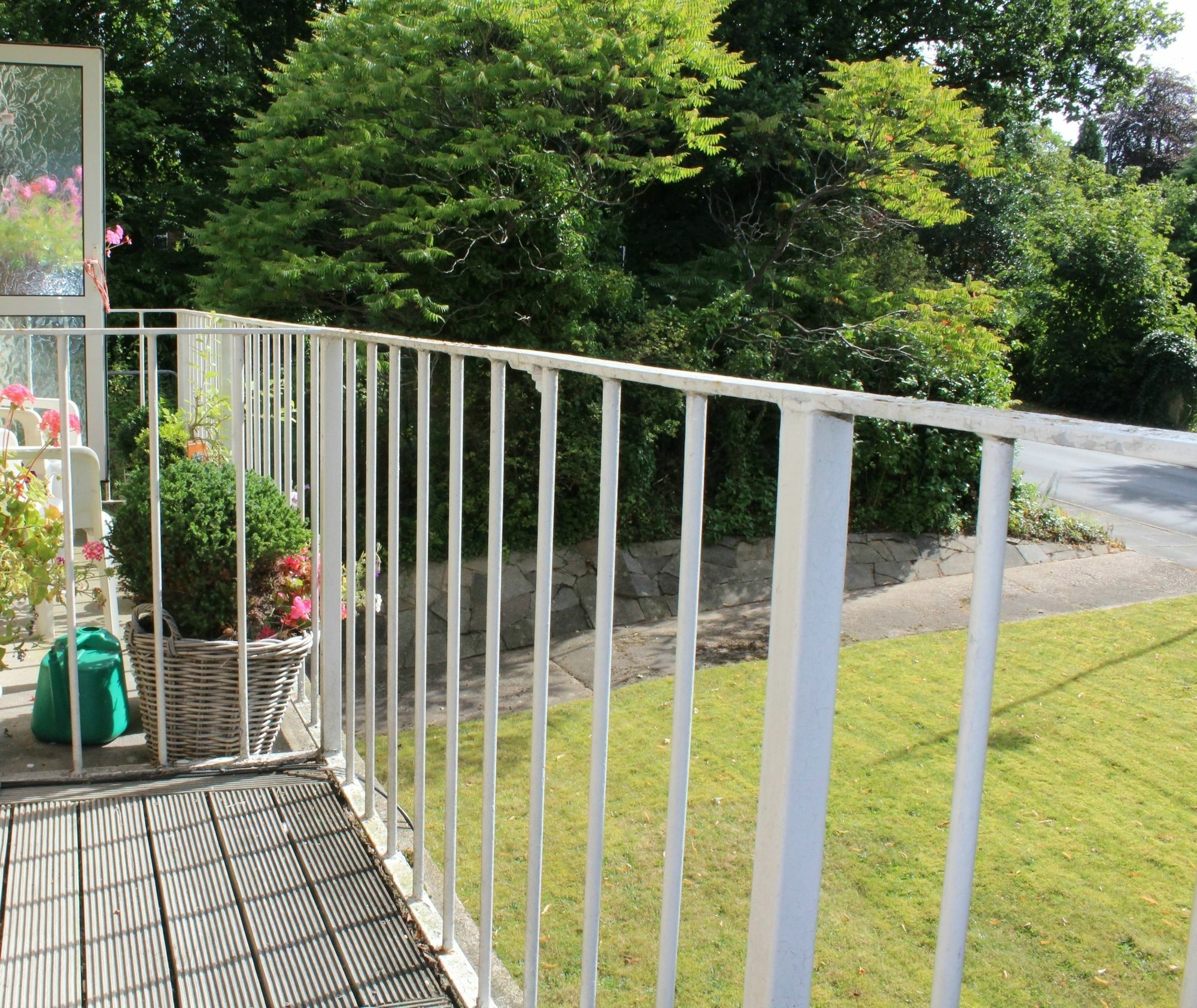Doncaster - Boswell - Large Balcony Apartment - 2 Double Beds - 2 Bedrooms - Close To Town & Racecourse - Off Street Parking 2 Cars - Fast Wifi Bagian luar foto